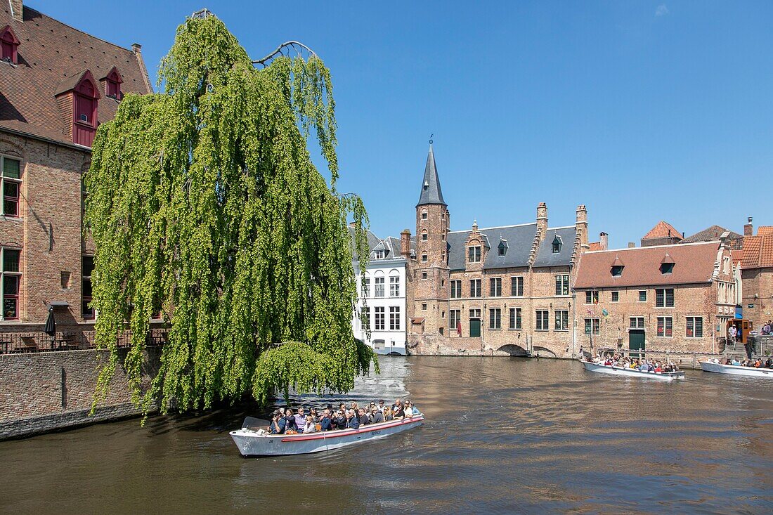 Belgien, Westflandern, Brügge, historisches Zentrum, von der UNESCO zum Weltkulturerbe erklärt, Dijver-Kanal, Rozenhoedkaai, Rosenkranzkai