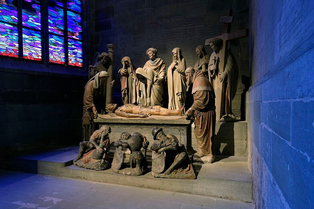 Switzerland, Canton of Fribourg, Fribourg, San Nicolas Cathedral, chapel of the Holy Sepulchre, Entombment of Christ of 1433