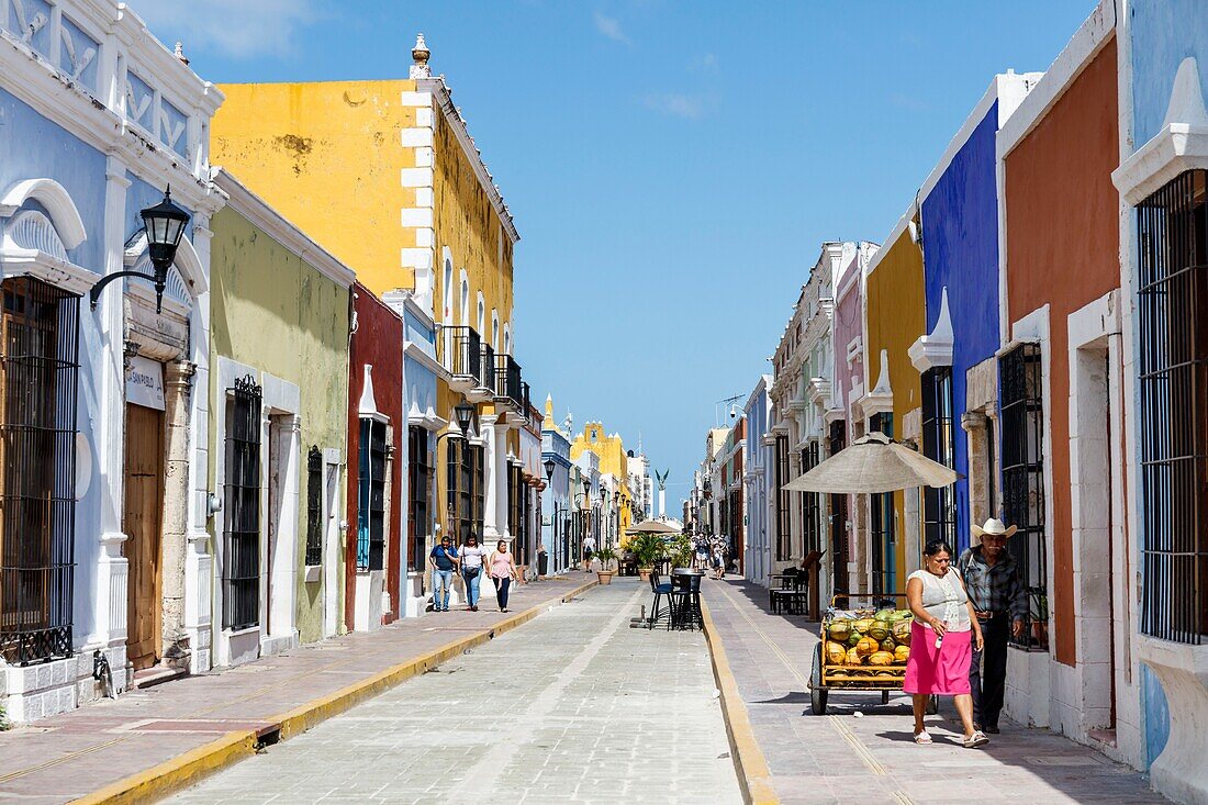 Mexiko, Bundesstaat Campeche, Campeche, von der UNESCO zum Weltkulturerbe erklärte Festungsstadt, Kolonialhäuser in der Calle 59