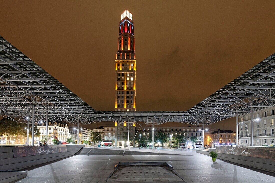 France, Somme, Amiens, Alphonse Fiquet square, Perret Tower made with reinforced concrete designed by the architect Auguste Perret, inaugurated in 1952 and the glass roof of the train station by the architect Claude Vasconi