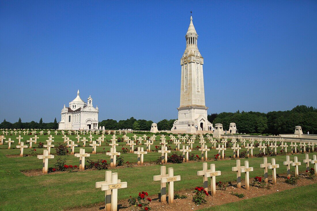 Frankreich, Pas de Calais, Ablain Saint Nazaire, die nationale Nekropole von Notre Dame de Lorette