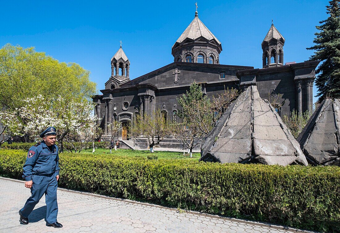 Armenia, Shirak region, Gyumri, historic district or Kumayri, Surp Astvatsatsin or Yot Verk (Seven Wounds) Church, the tower domes fallen during the 1988 earthquake