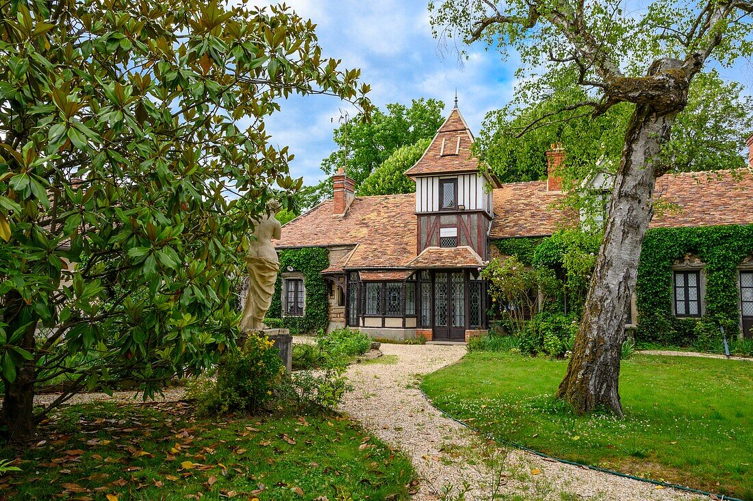 France, Seine-et-Marne, Barbizon, natural regional park of Gâtinais, house of the painter Narcisse Diaz de la Peña