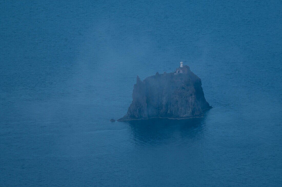 Italien, Sizilien, Äolische Inseln, Tyrrhenisches Meer, Vulkan Stromboli, SAn Vincenzo, Isola di Stromboliccio