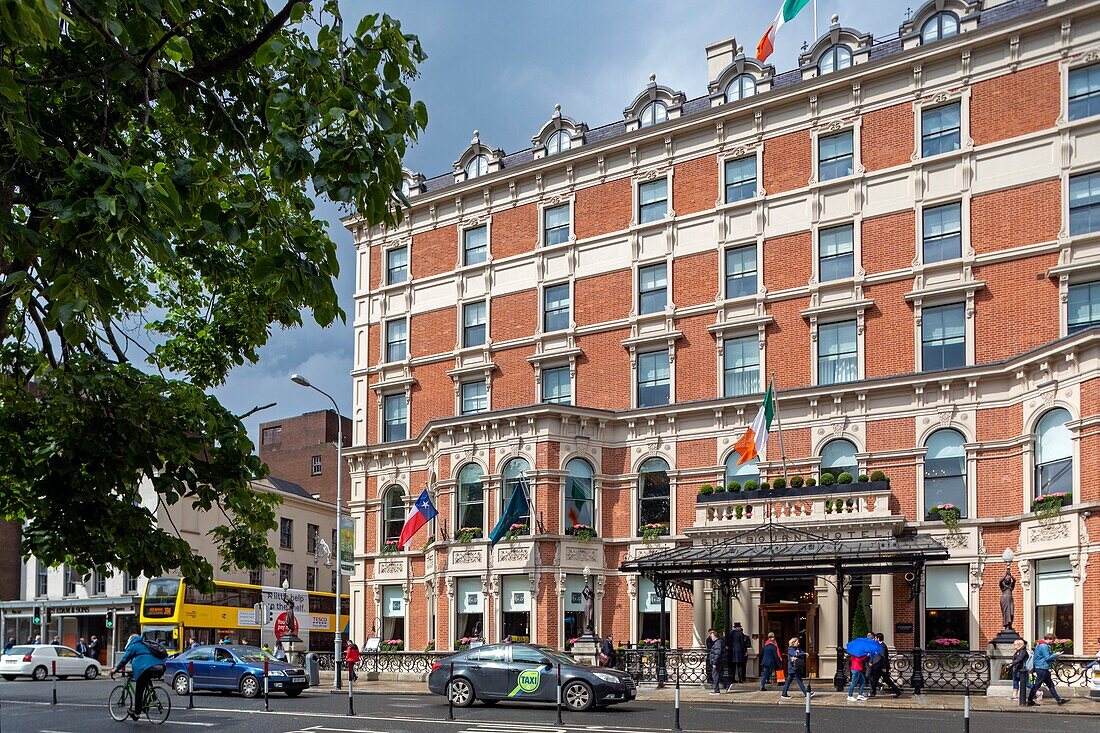 Ireland, Dublin, St Stephen's Green, the Shelbourne Hotel located in a listed building