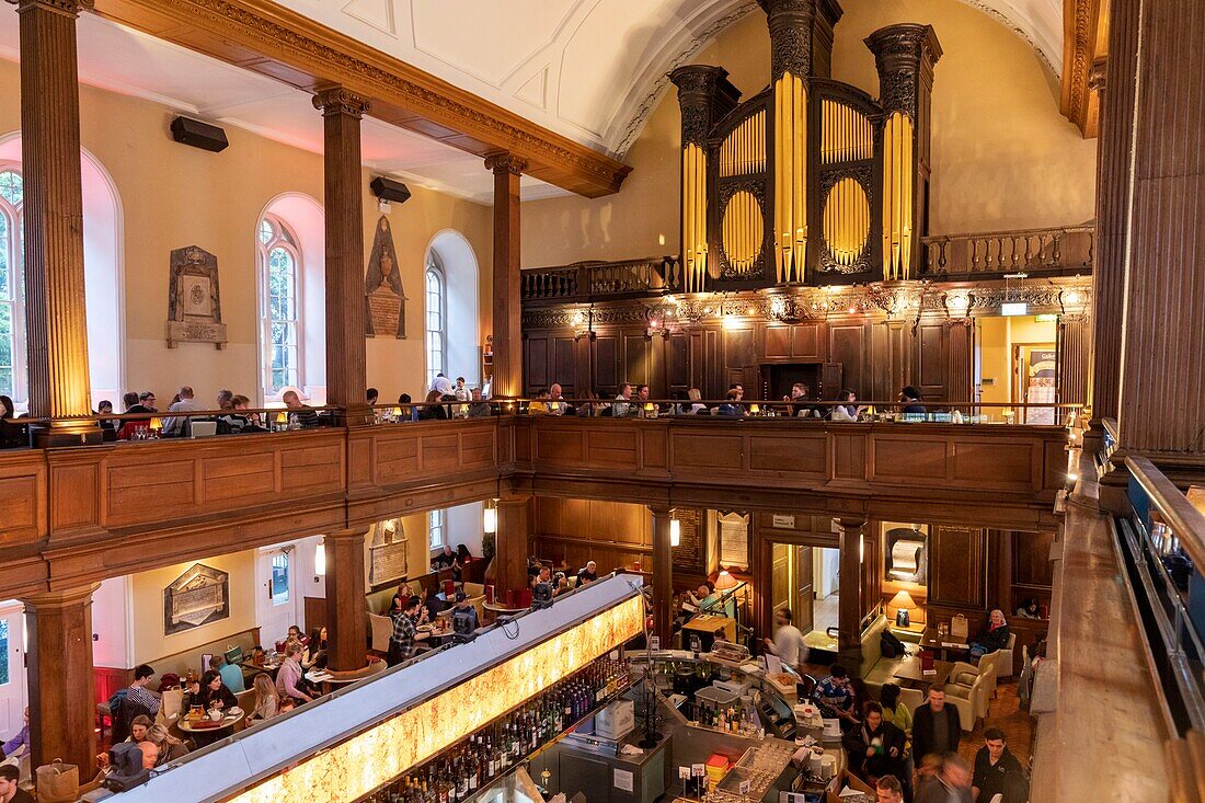 Irland, Dublin, Kreuzung von Mary Street und Jervis Street, The Church Café, Bar & Restaurant, trendiges Lokal in einer alten Kirche