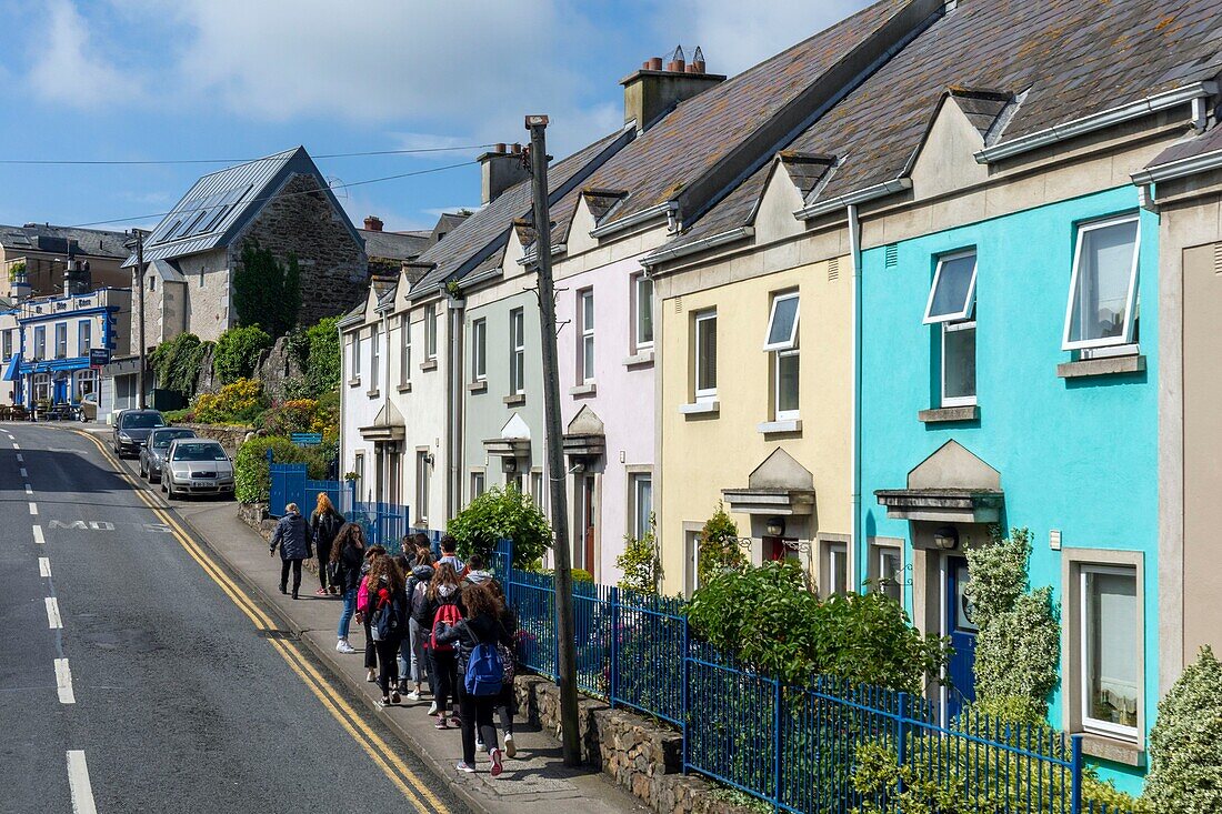 Ireland, Fingal County, northern suburbs of Dublin, Howth, a street that rises to the top of the peninsula