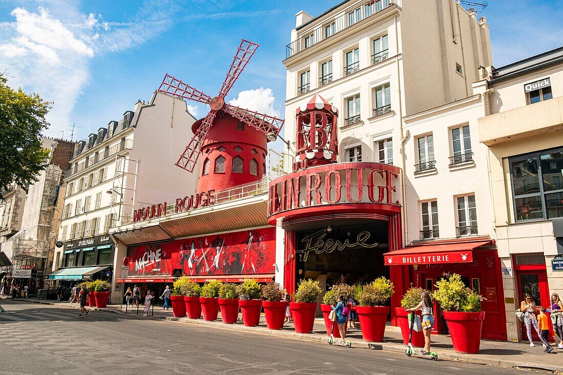 France, Paris, 18th Arrondissement, Boulevard de Clichy, Moulin Rouge cabaret (Moulin Rouge, registered trademark, application for authorization required before any publication)