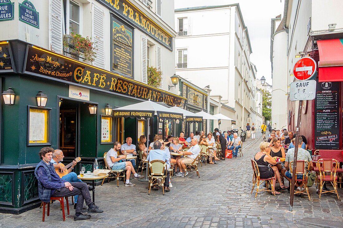 France, Paris, Butte Montmartre, Rue Saint Rustique, La Bonne Franquette cafe restaurant