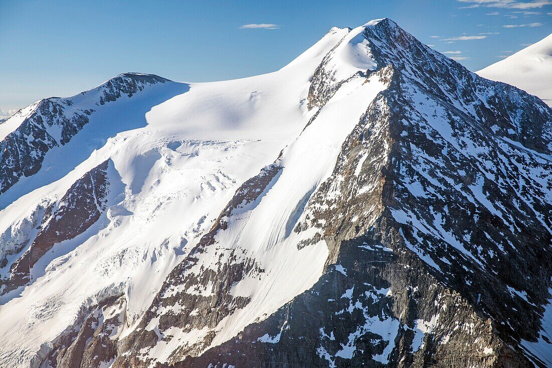 Schweiz, Kanton Wallis, das Nadelhorn (4327m) und das Stecknadelhorn (4241m) (Luftaufnahme)