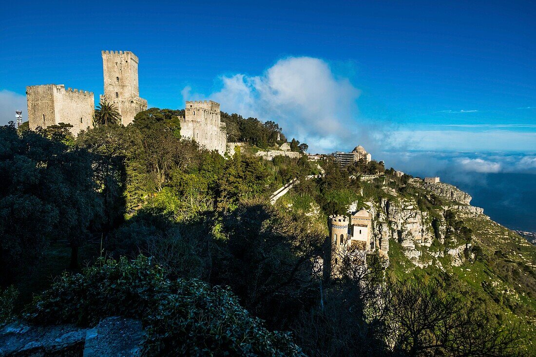 Italy, Sicily, Erice, fortified medieval city above Trapani, Castello di Venere, norman fortress from 12th century