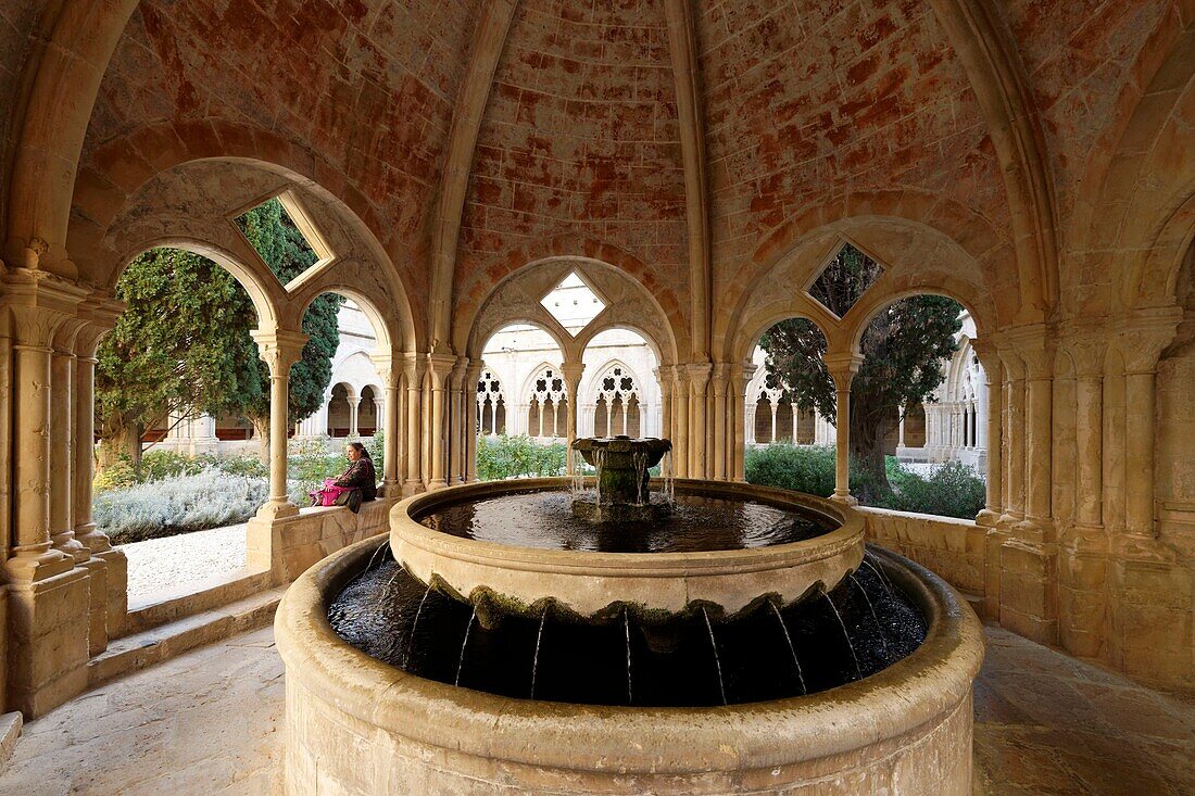 Spain, Catalonia, Tarragona Province, Conca de Barbera comarca, Vimbodi, La ruta del Cister, Monastery Santa Maria de Poblet, listed as World Heritage by UNESCO, the cloister