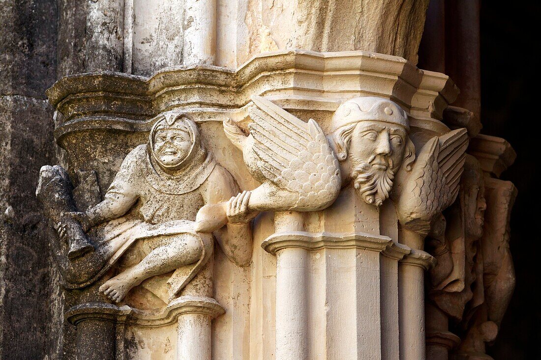 Spain, Catalonia, Tarragona Province, Alt Camp comarca, La ruta del Cister, Aiguamurcia, monastery of Santes Creus, detail of sculpture of pillars of the gallery of the cloister