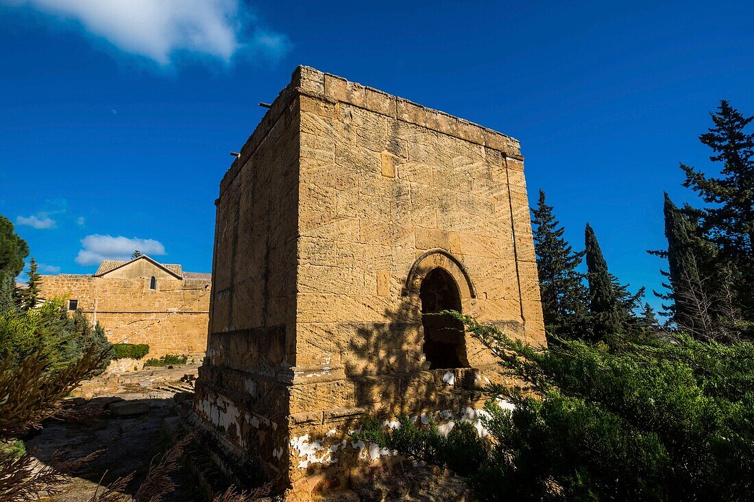 Italy, Sicily, Agrigente, San Nicola archeological museum, above the Valley of the Temples, entrance