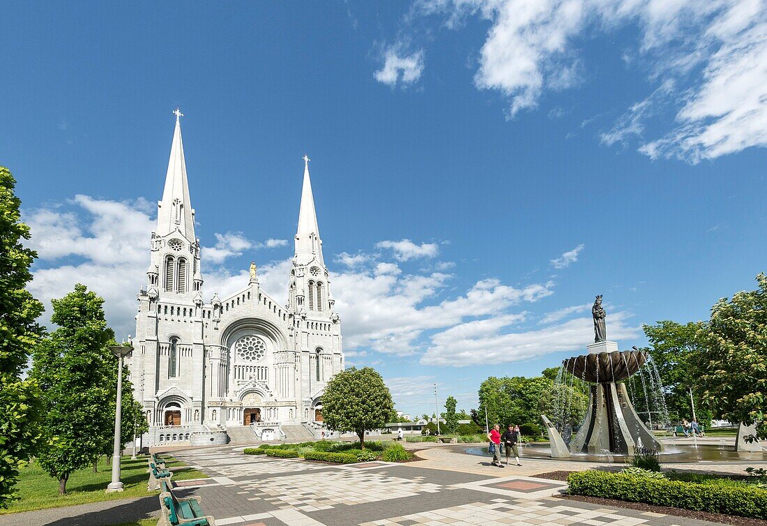 Canada, Quebec, Trois-Rivières, Notre-Dame-du-Cap Basilica