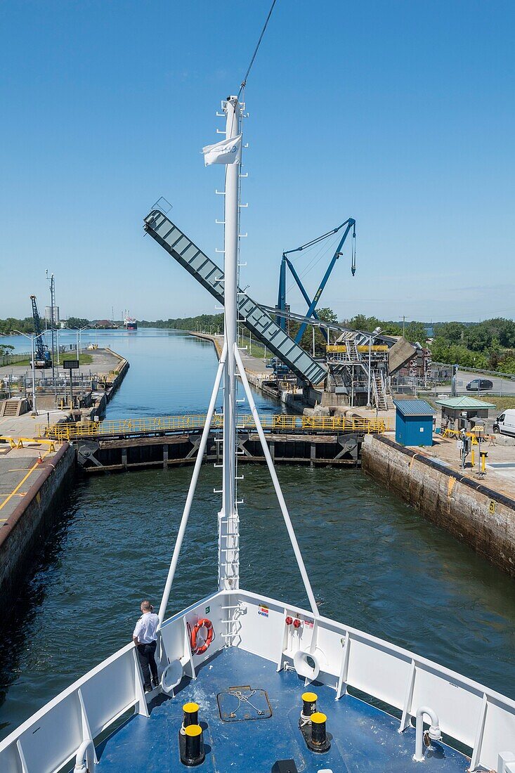 Canada, Ontario, cruise on the St. Lawrence River aboard Victory 2, the passage of a lock