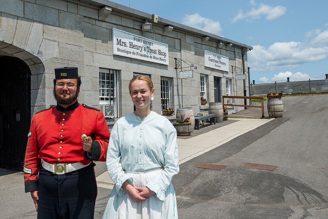 Canada, Ontario, Kingston along the St. Lawrence River, Rideau Canal and Lake Ontario, comedians in costume at Fort Henry