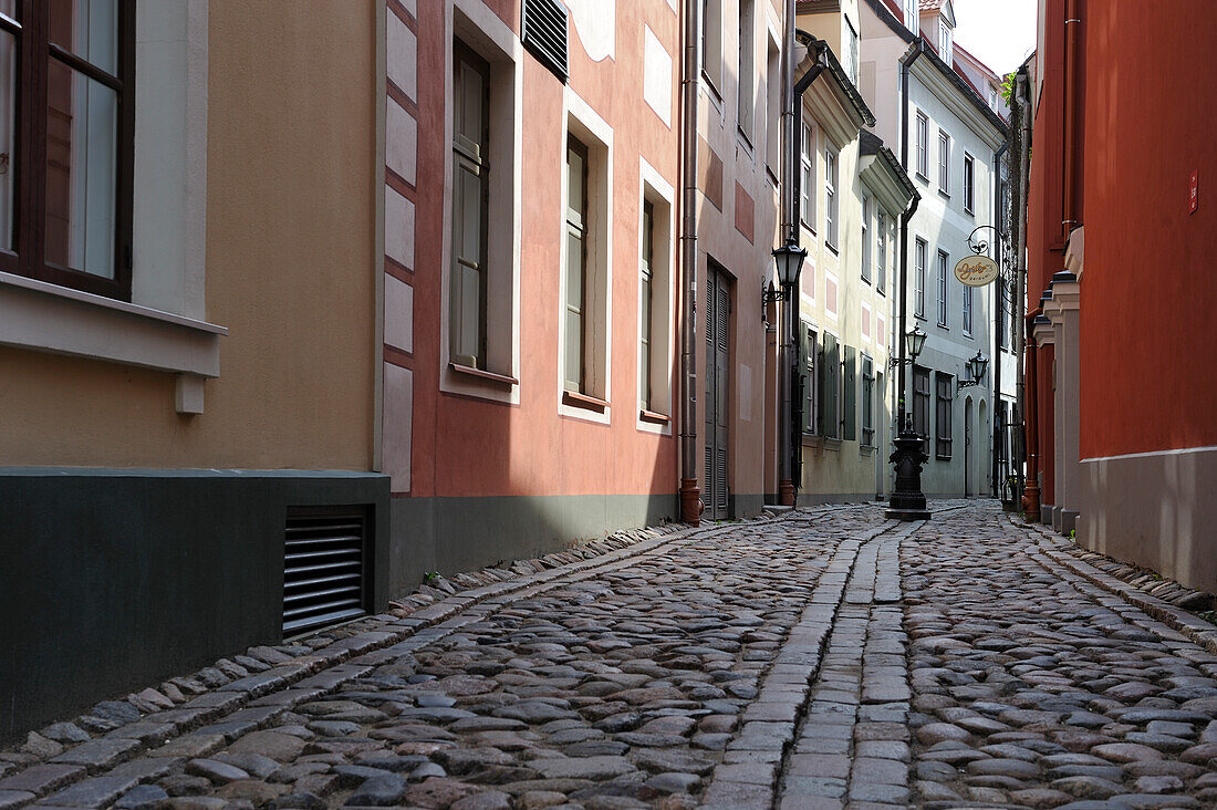 Troksnu Gasse in der Nähe des Parlaments, Riga, Lettland, Baltikum, Europa