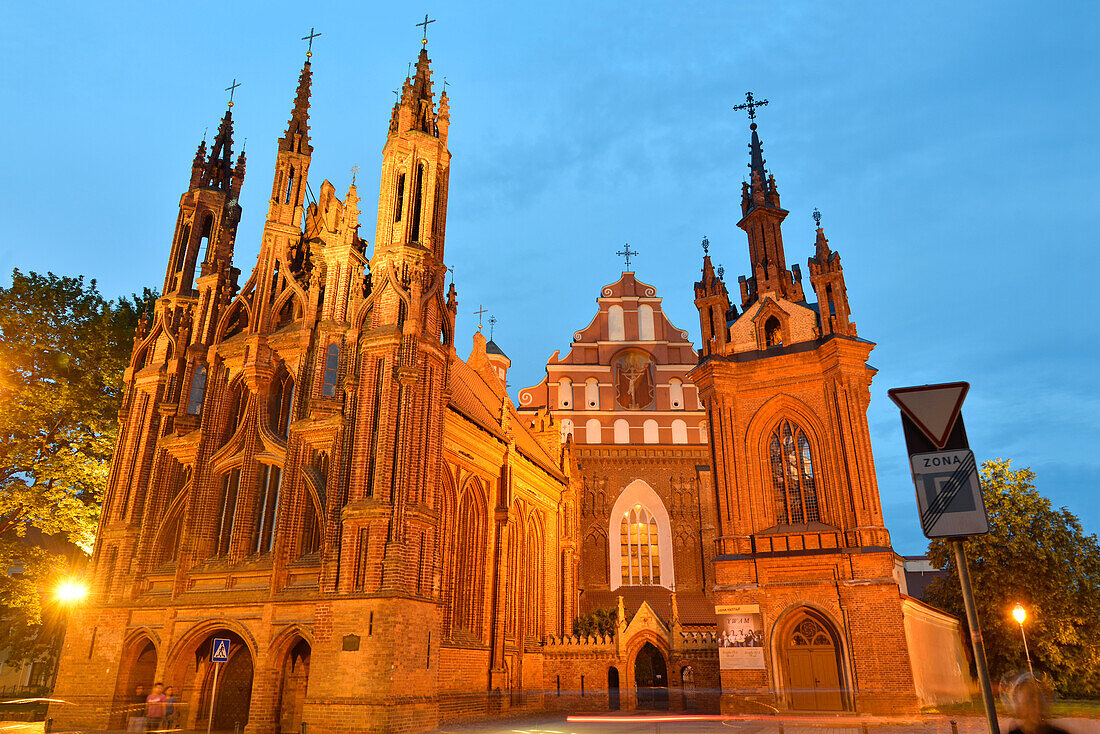 Saint Anne's Church and the Church of St. Francis and St. Bernard, UNESCO World Heritage Site, Vilnius, Lithuania, Europe