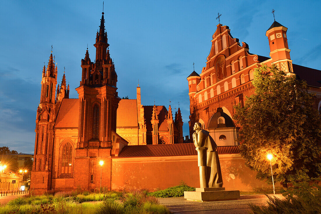 Adam Mickiewicz Monument near Saint Anne's Church and the Church of St. Francis and St. Bernard, UNESCO World Heritage Site, Vilnius, Lithuania, Europe