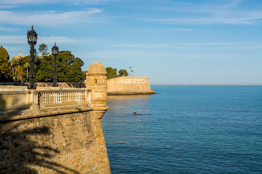 La Candelaria Bastion and Parque Genoves, old town, Cadiz, Andalucia, Spain, Europe