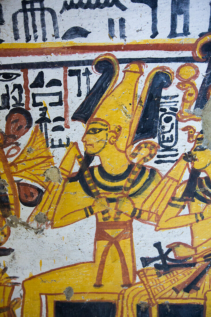 Wall painting of Pharaoh, Tomb of Nebenmaat, TT219, Deir el-Medina Tombs (Worker Tombs), Thebes, UNESCO World Heritage Site, Luxor, Egypt, North Africa, Africa