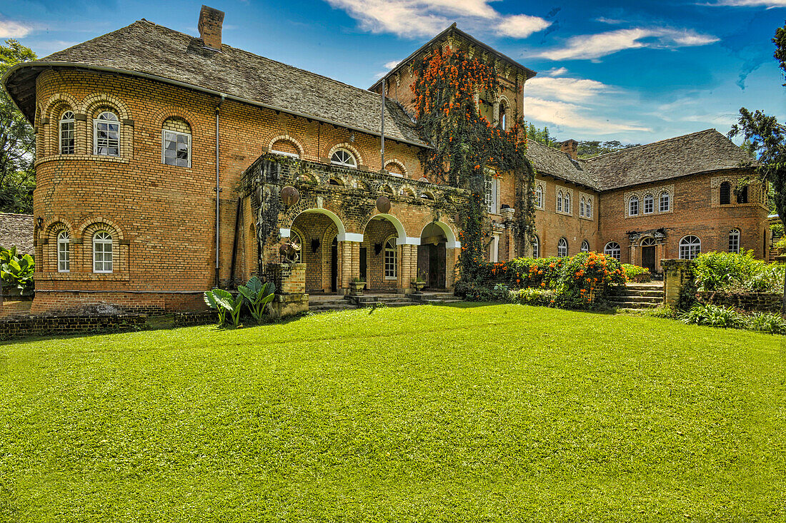 Shiwa Ng'andu House, erbaut im letzten Jahrhundert von Sir Stuart Gore-Browne, das Anwesen im englischen Stil, das in einem Buch mit dem Titel The Africa House vorgestellt wird, Provinz Muchinga, Sambia, Afrika