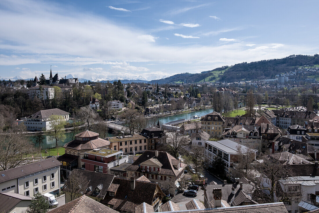 Cityscape of Bern, the federal city (Bundesstadt) and de facto capital of Switzerland, viewed from the central building of the Federal Palace of Switzerland, the seat of the Swiss government, with the Aare River in the background, Bern, Switzerland, Europe