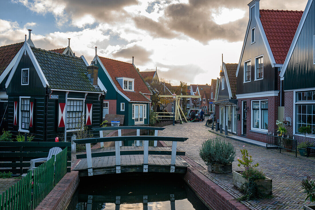 Volendam street with traditional Dutch houses, Volendam, North Holland, The Netherlands, Europe