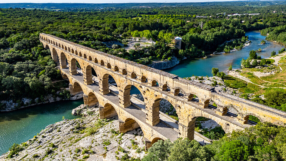 Der Pont du Gard, ein römischer Aquädukt, UNESCO-Welterbe, Vers-Pont-du-Guard, Okzitanien, Frankreich, Europa