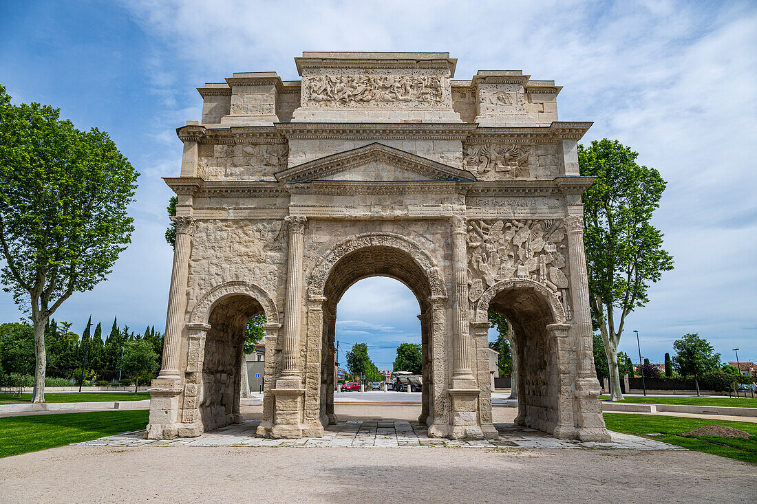 Triumphbogen von Orange, UNESCO-Welterbestätte, Orange, Vaucluse, Provence-Alpes-Cote d'Azur, Frankreich, Europa