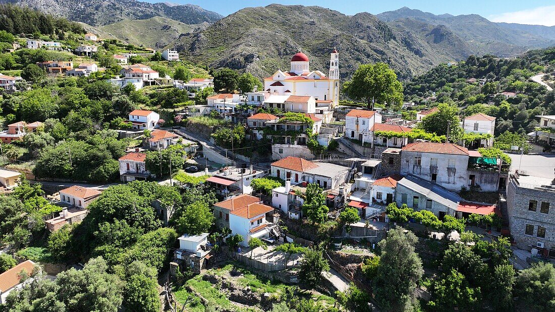 Luftaufnahme des Dorfes Lakki, Kreta, Griechische Inseln, Griechenland, Europa