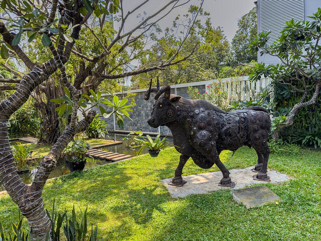 Sculpture of an iron bull at Topaz Restaurant, Phnom Penh, Cambodia, Indochina, Southeast Asia, Asia