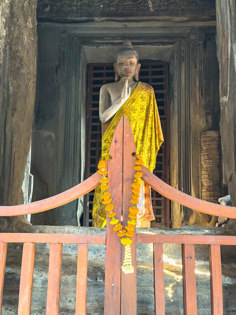 Angkor Wat, UNESCO World Heritage Site, a Hindu-Buddhist temple complex near Siem Reap, Cambodia, Indochina, Southeast Asia, Asia