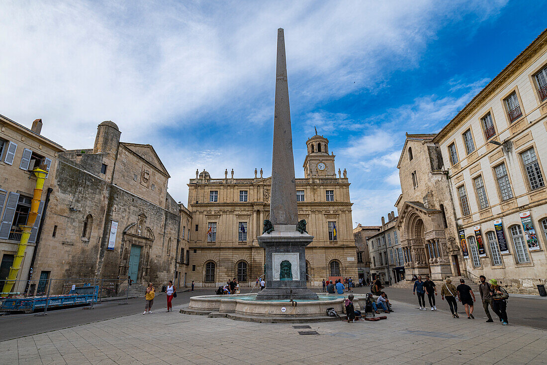 Central square in Arles, Bouches du Rhone, Provence-Alpes-Cote d'Azur, France, Europe