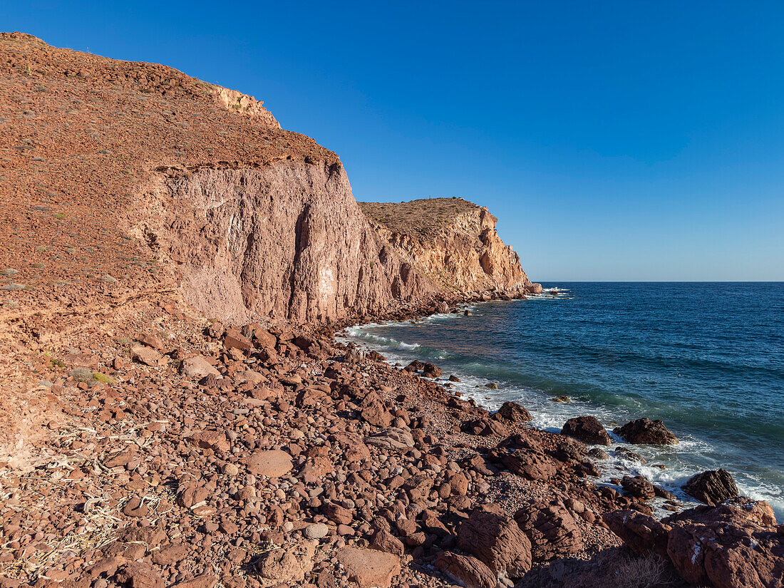 Die Küstenlinie der Isla Espiritu Santo, Baja California Sur, Sea of Cortez, Mexiko, Nordamerika