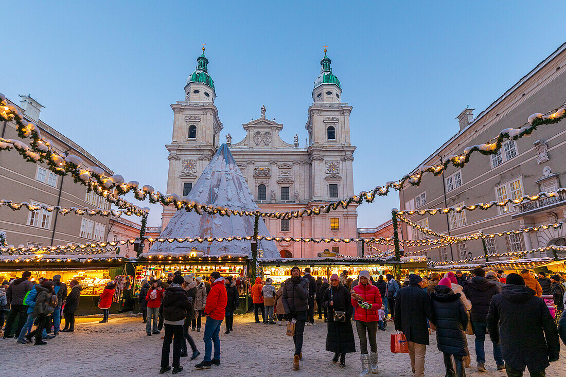 Christmas Market at dusk, Salzburg, Austria, Europe