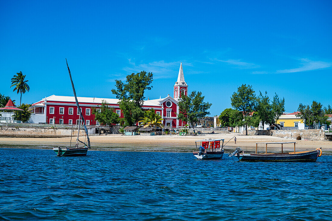 Shoreline of the Island of Mozambique, UNESCO World Heritage Site, Mozambique, Africa