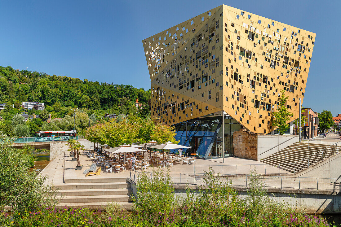 Forum Gold und Silber, Rems-Fluss, Schwäbisch Gmund, Remstal, Baden-Württemberg, Deutschland, Europa