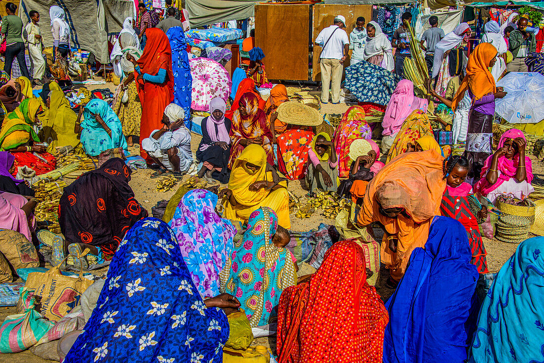 Women selling their goods on the colourful Monday market of Keren, Eritrea, Africa