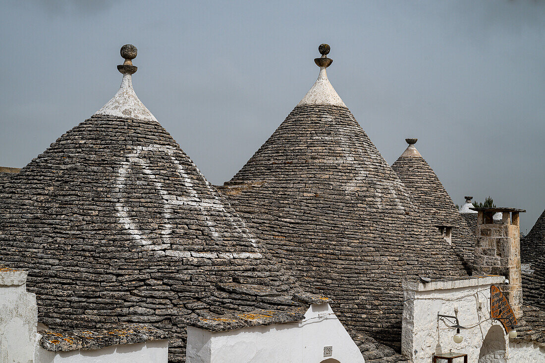 Trulli-Häuser in Alberobello, UNESCO-Weltkulturerbe, Apulien, Italien, Europa