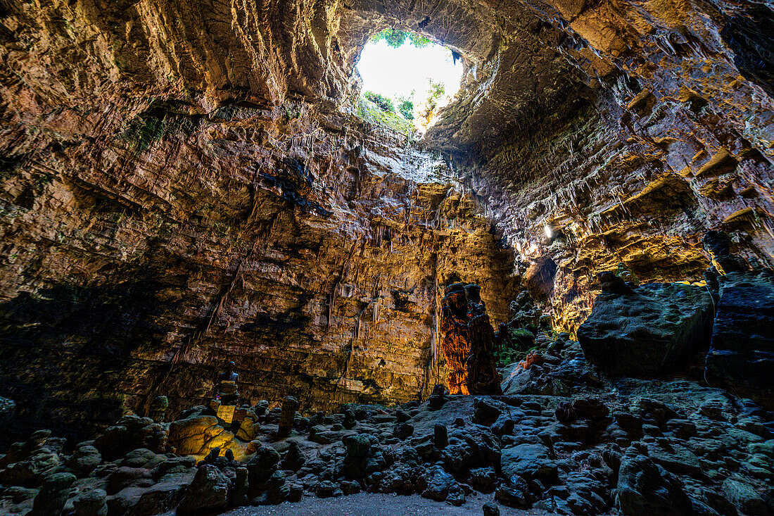 Castellana caves (Castellana Grotte), Apulia, Italy, Europe