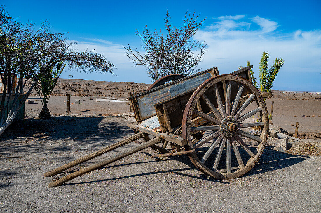 Santa Laura Salpeter mine, UNESCO World Heritage Site, Atacama desert, Chile, South America