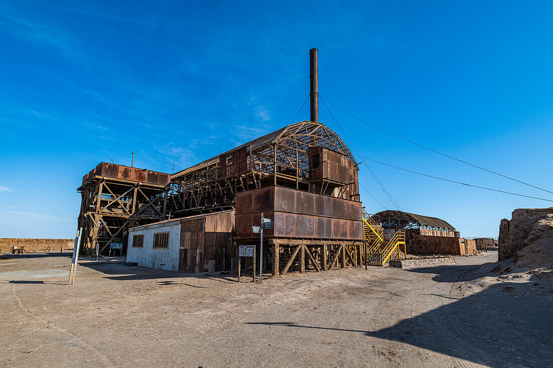 Santa Laura Salpeter mine, UNESCO World Heritage Site, Atacama desert, Chile, South America