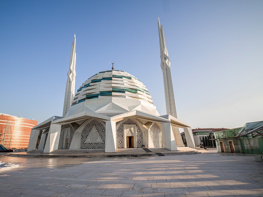 Marmara University Faculty of Theology Mosque, Istanbul, Turkey, Eyrope