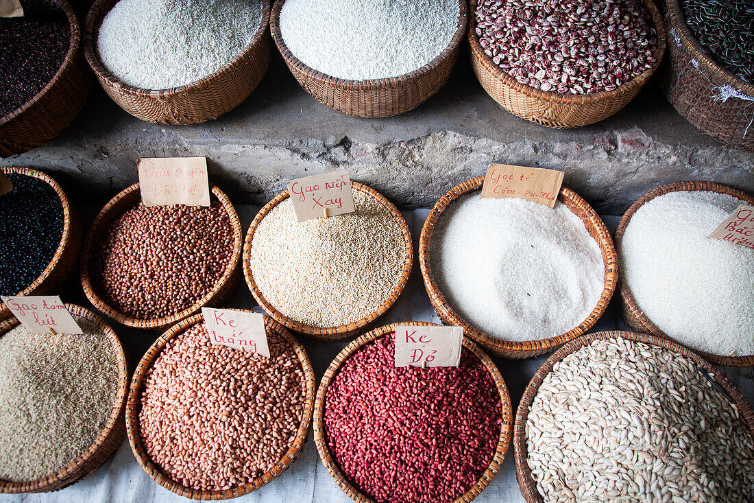 Tropical spices and beans sold at a local market in Hanoi, Vietnam, Indochina, Southeast Asia, Asia