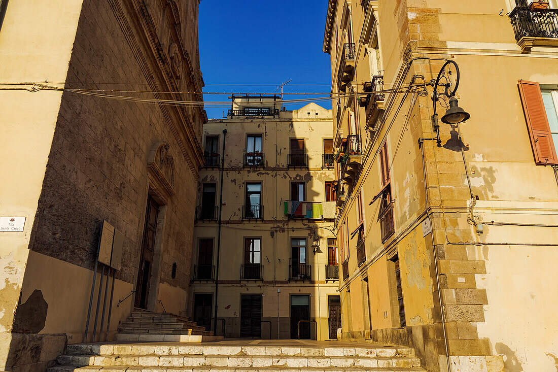 Santa Croce Bastion area, traditional buildings with wooden window shutters and iron balconies, Cagliari, Sardinia, Italy, Mediterranean, Europe