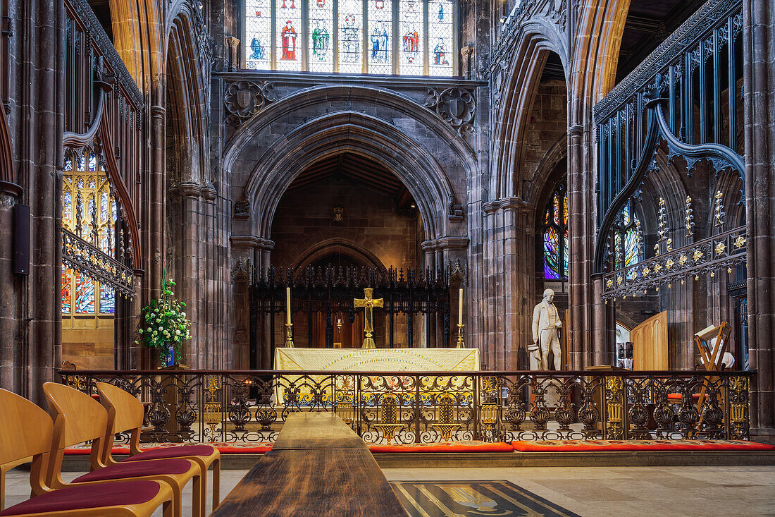 Hochaltar in der Kathedrale von Manchester, Manchester, England, Vereinigtes Königreich, Europa