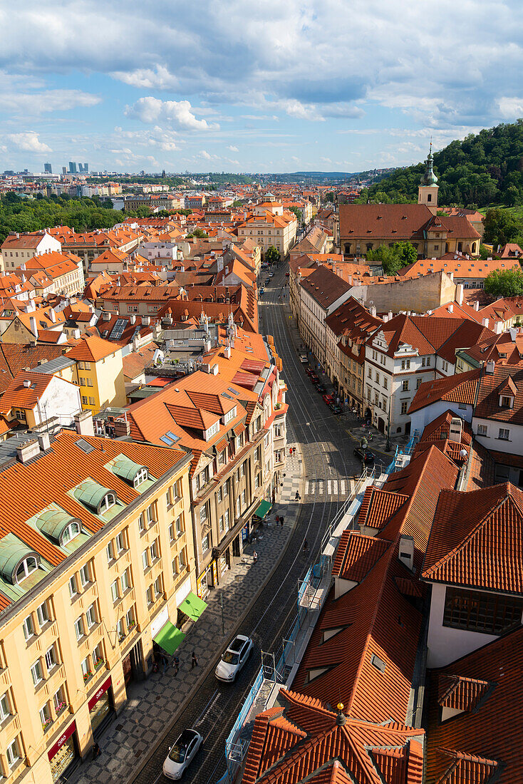 Kleinseite vom Glockenturm St. Nikolaus aus gesehen, UNESCO-Welterbe, Prag, Böhmen, Tschechische Republik (Tschechien), Europa