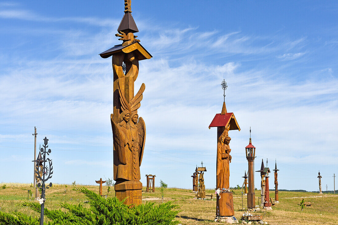 Sculptures of angels made of oak wood on the Hill of Angels, near Trakai, Lithuania, Europe